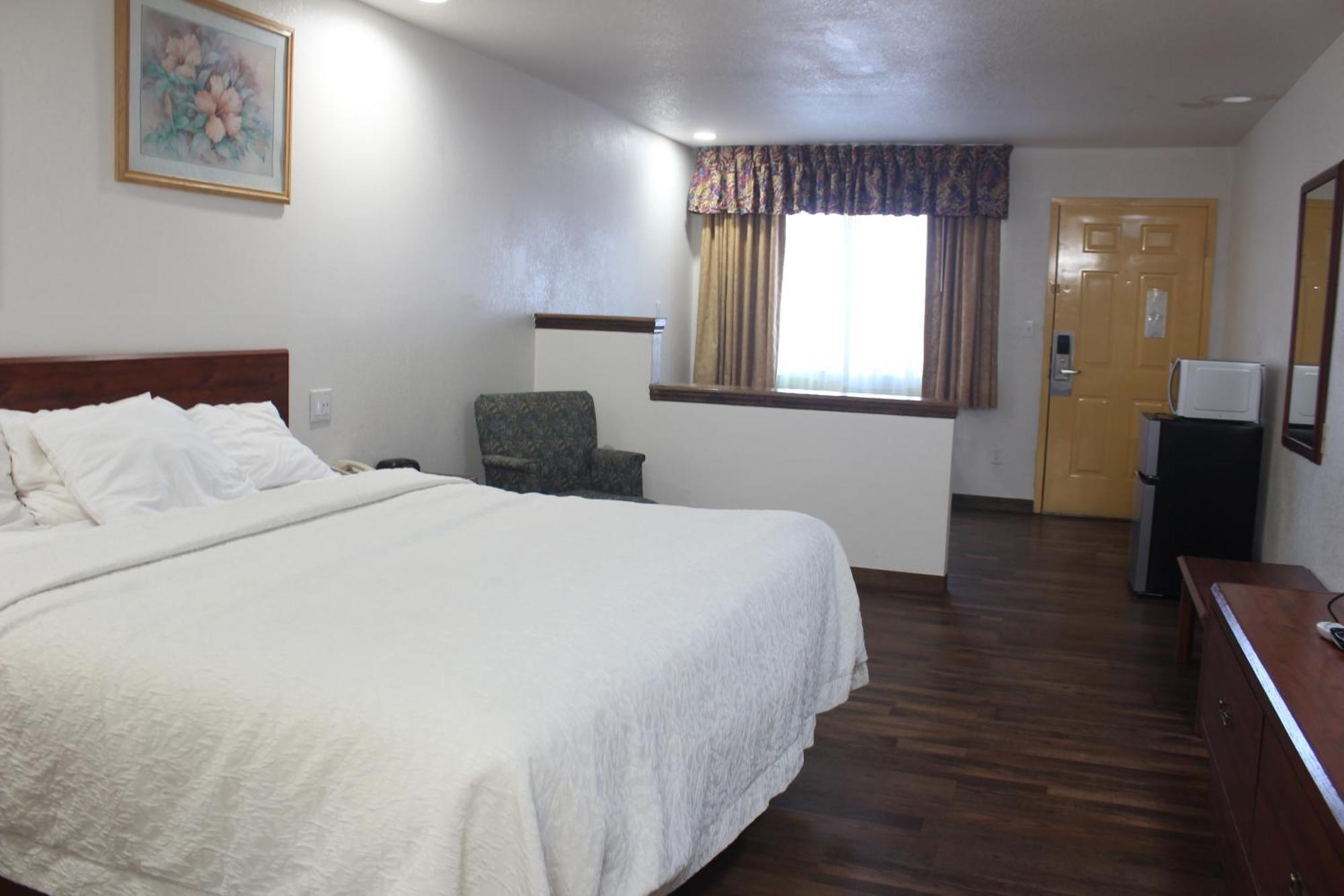 Rodeway Inn Tucumcari Exterior photo